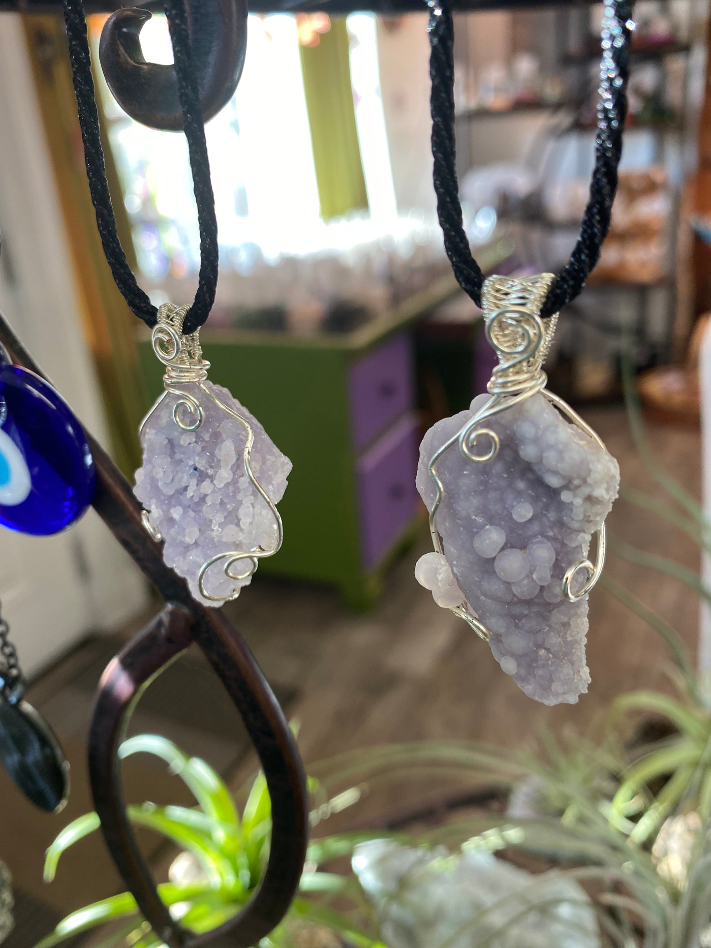 Agate, Grape wire wrapped