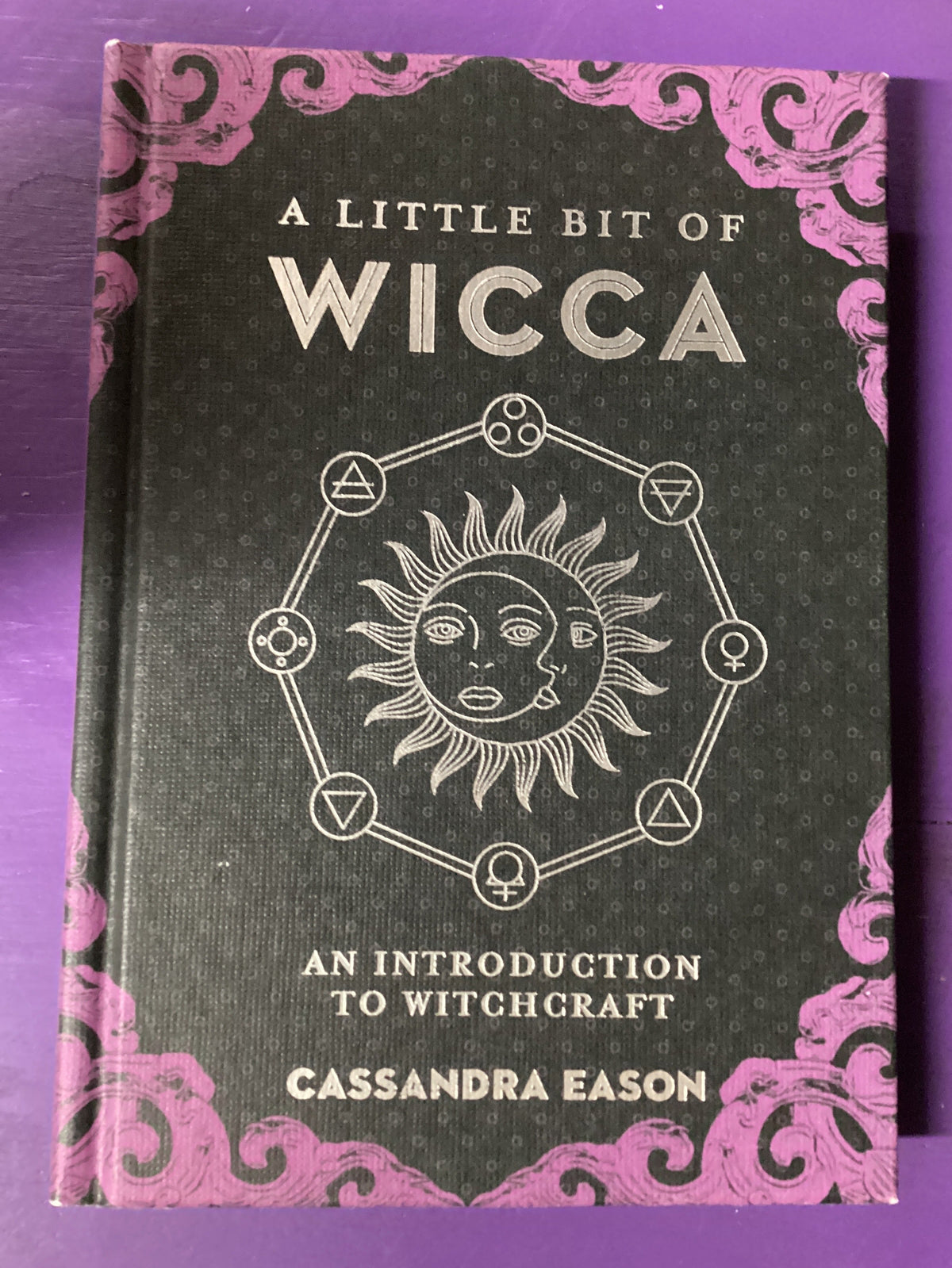 Little Bit of Wicca (hc) by Cassandra Eason