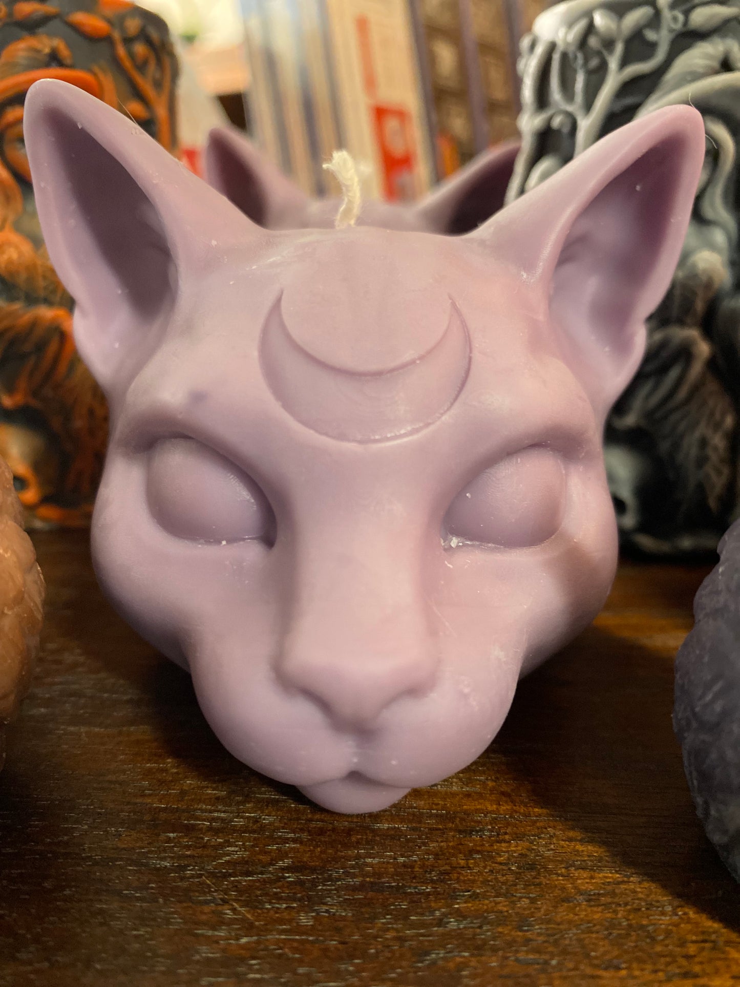 Beeswax & Soy Scented Mystical Cat Head Candle by Loki Candle Company