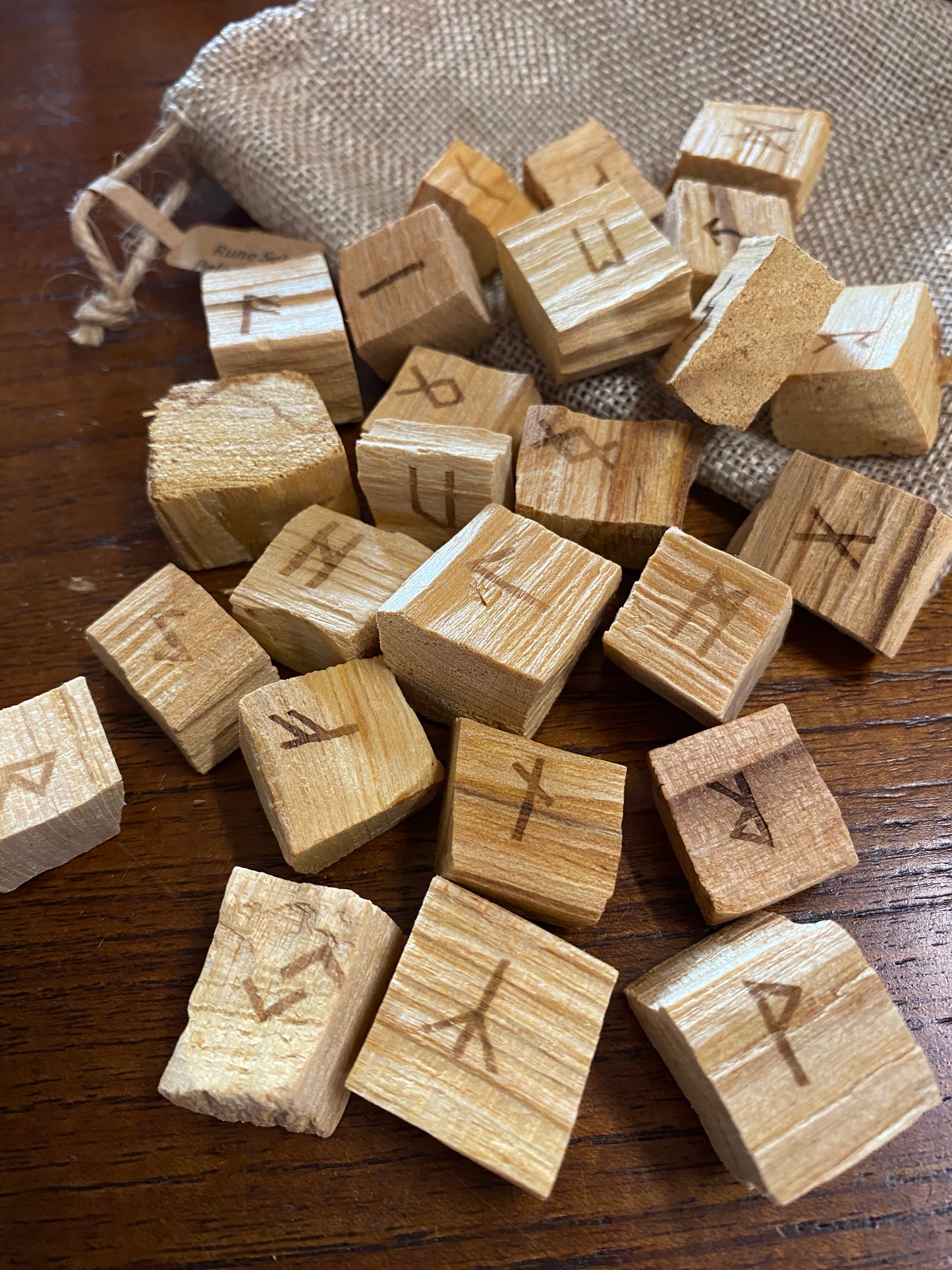 Palo Santo rune set