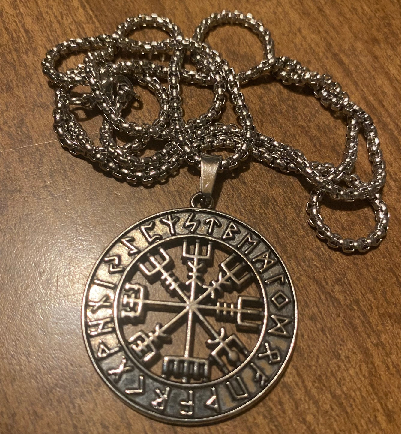 Vegvisir Necklace with Heavy Chain