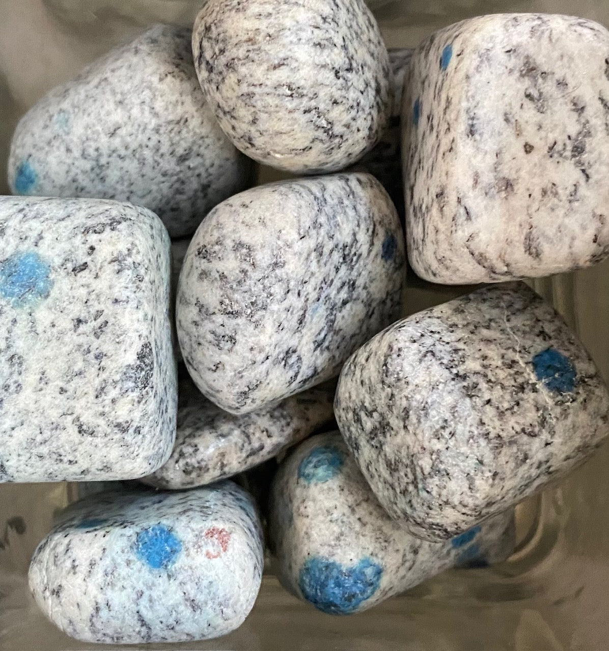 K2 tumbled stones