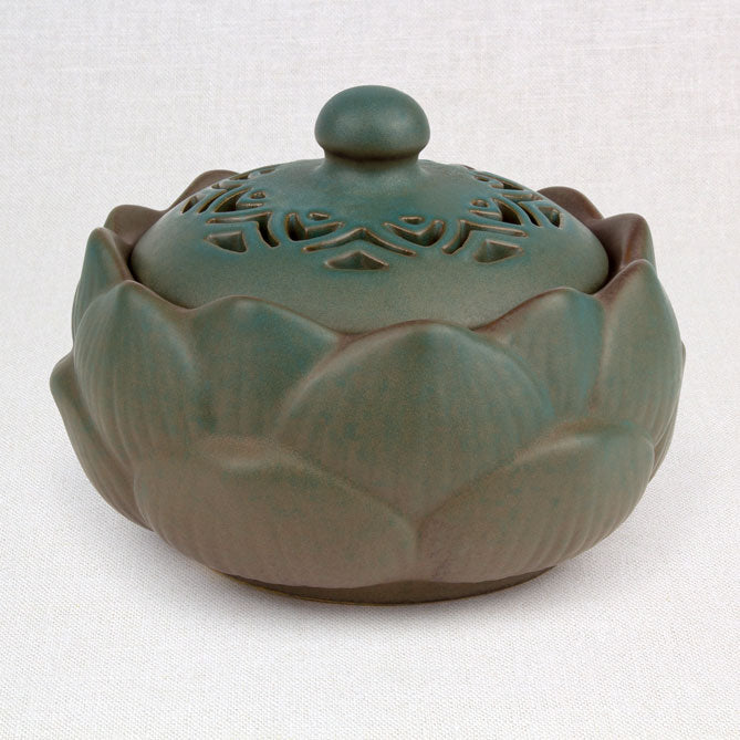 Lotus Ceramic Cauldron by Sun’s Eye