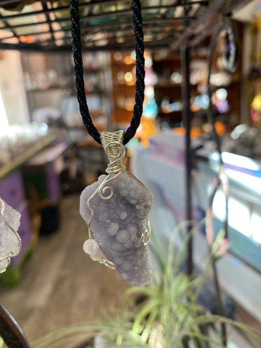 Agate, Grape wire wrapped