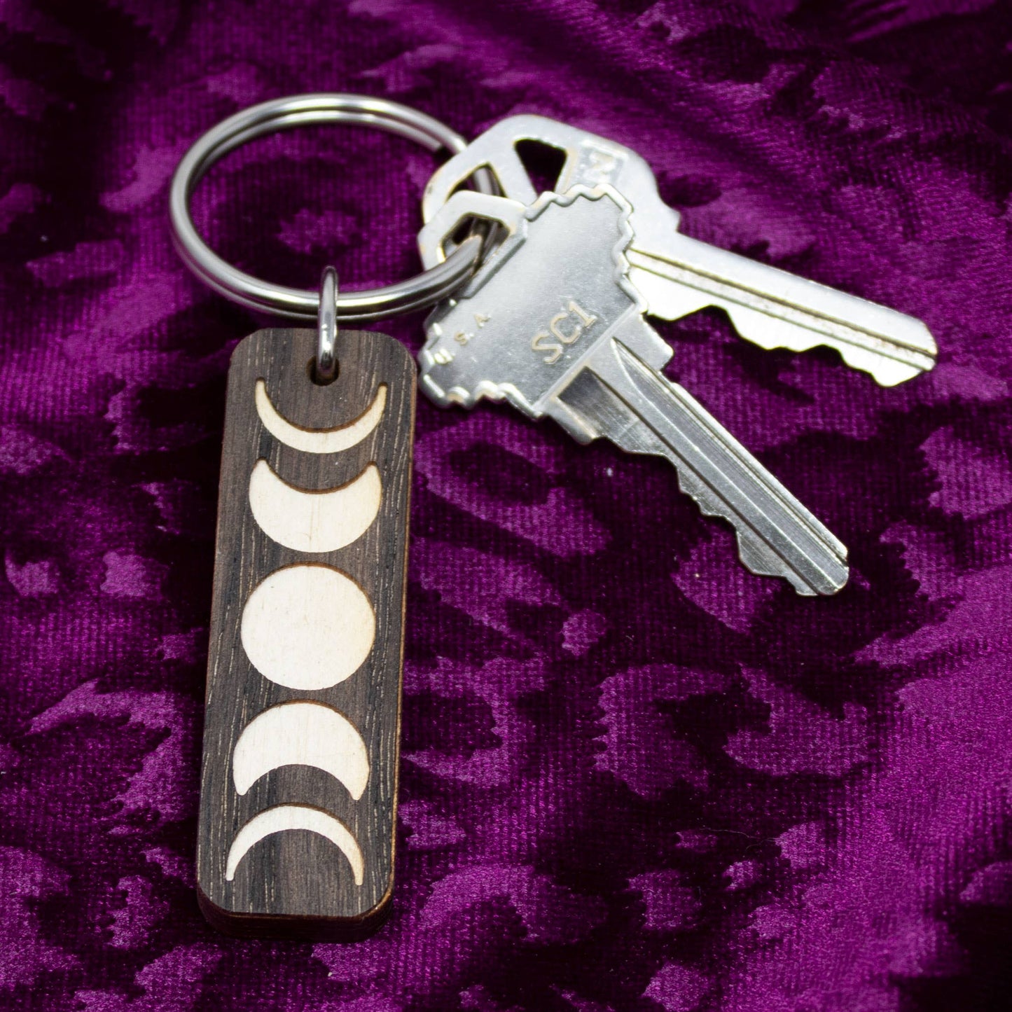 Moon Phases Cut Wooden Keychain - Zipper Pull