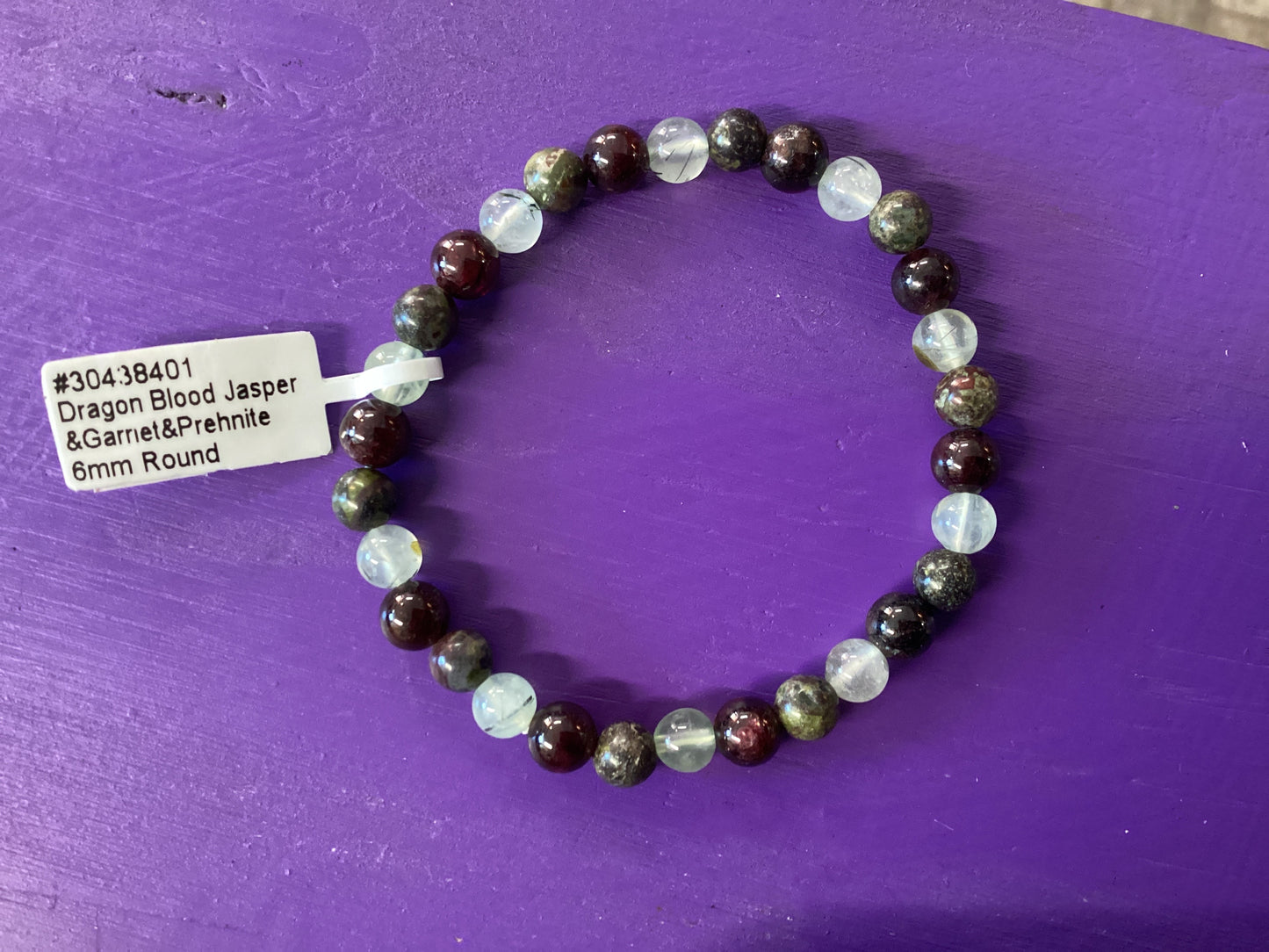 Dragon’s Blood, Garnet & Prehnite bracelet 6mm