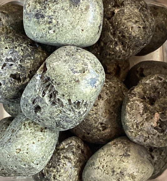 Epidote tumbled stone