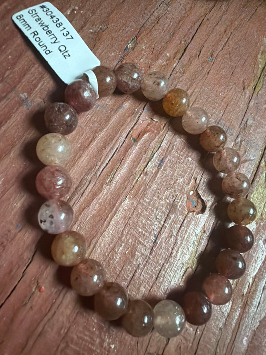 Strawberry Quartz bracelet 8mm