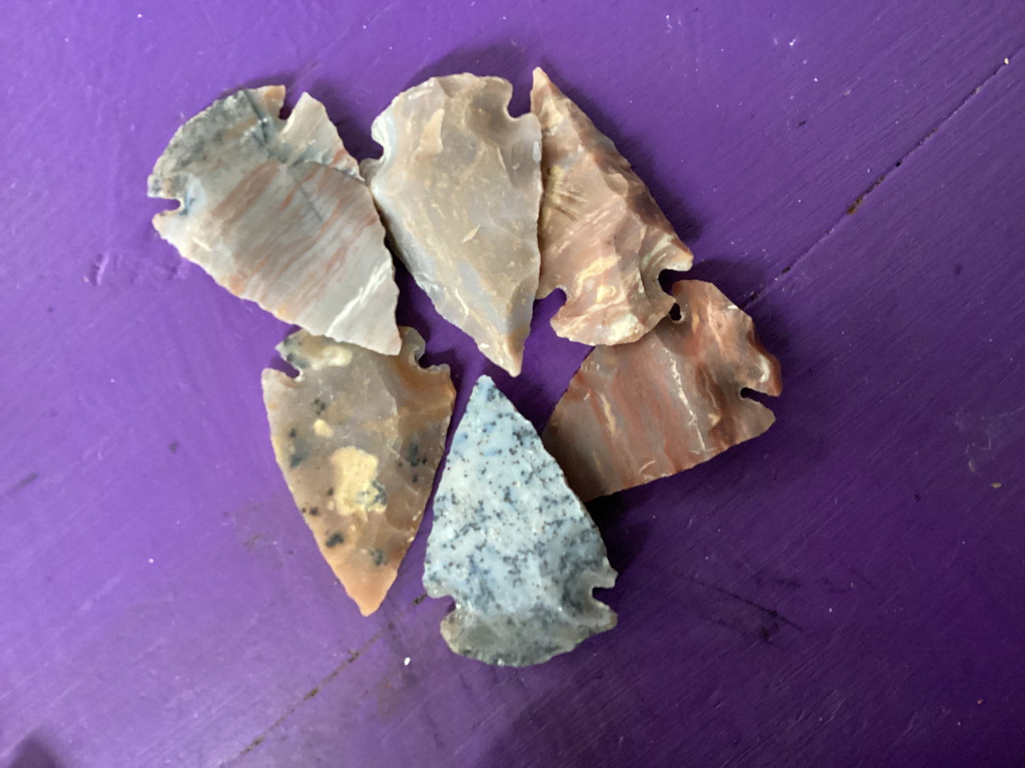 Arrowhead 1"- 2 1/4" stone
