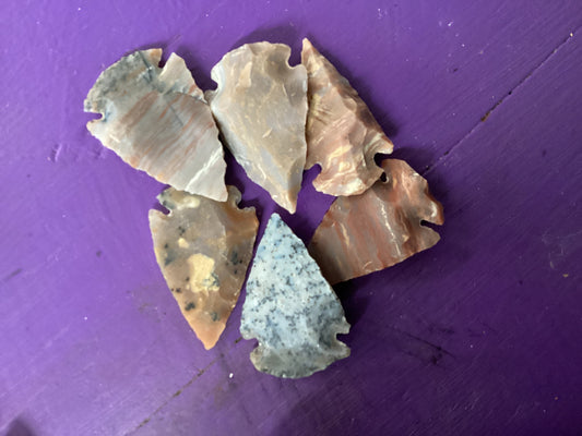 Arrowhead 1"- 2 1/4" stone