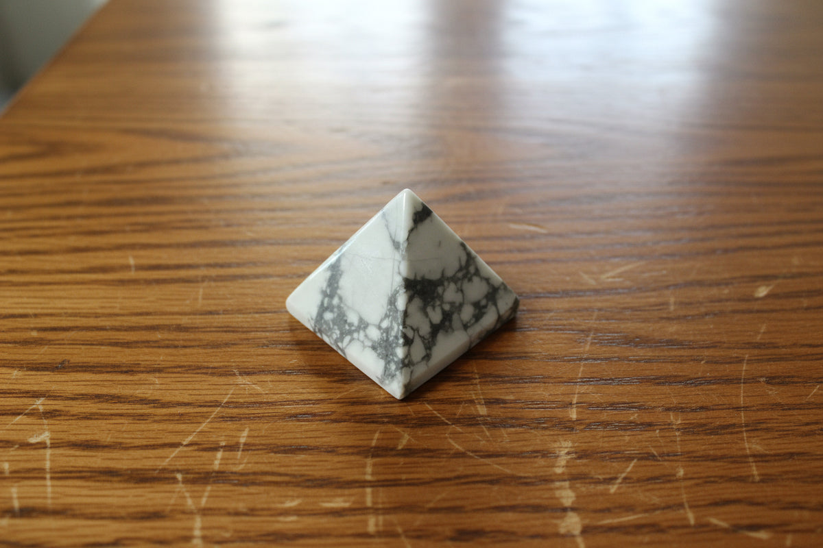 Howlite Pyramid
