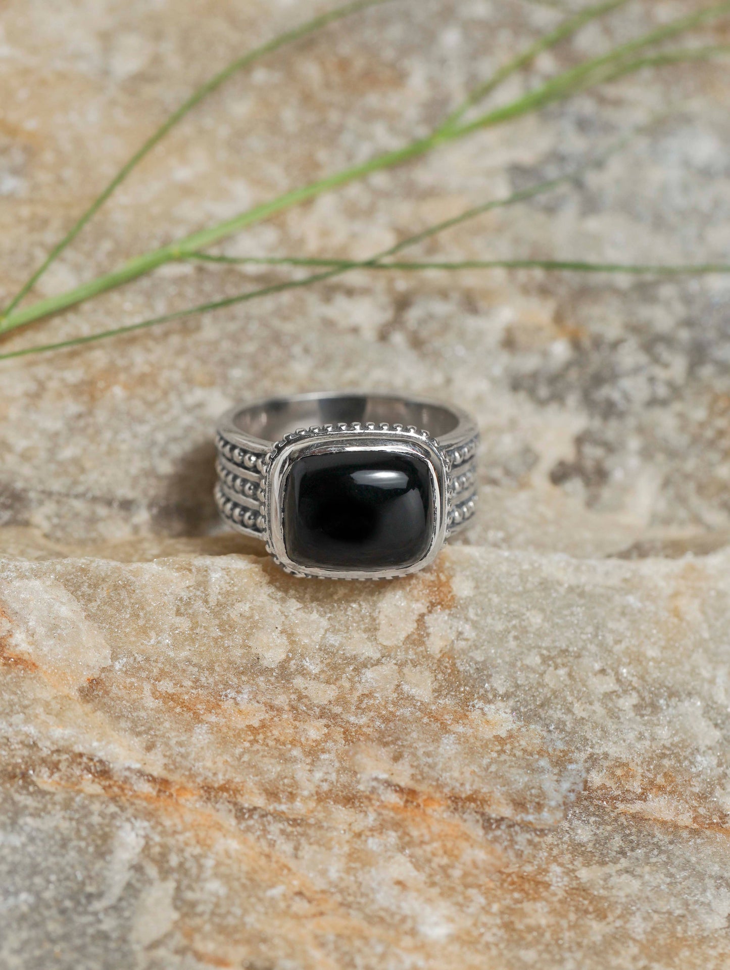925 Sterling Silver Black Onyx Gemstone Bohemian Ring